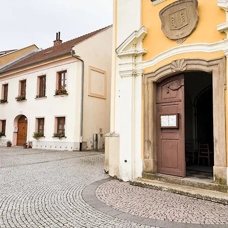 Apartmán U Kostela *