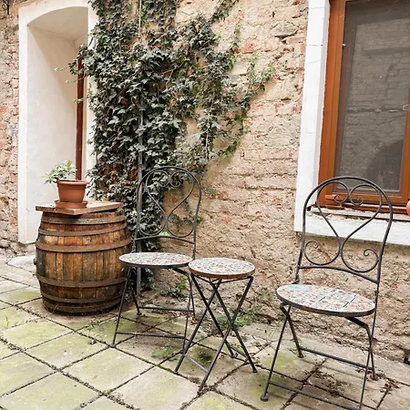 Apartmán U Kostela